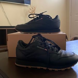 Classic Leather Women's Shoes